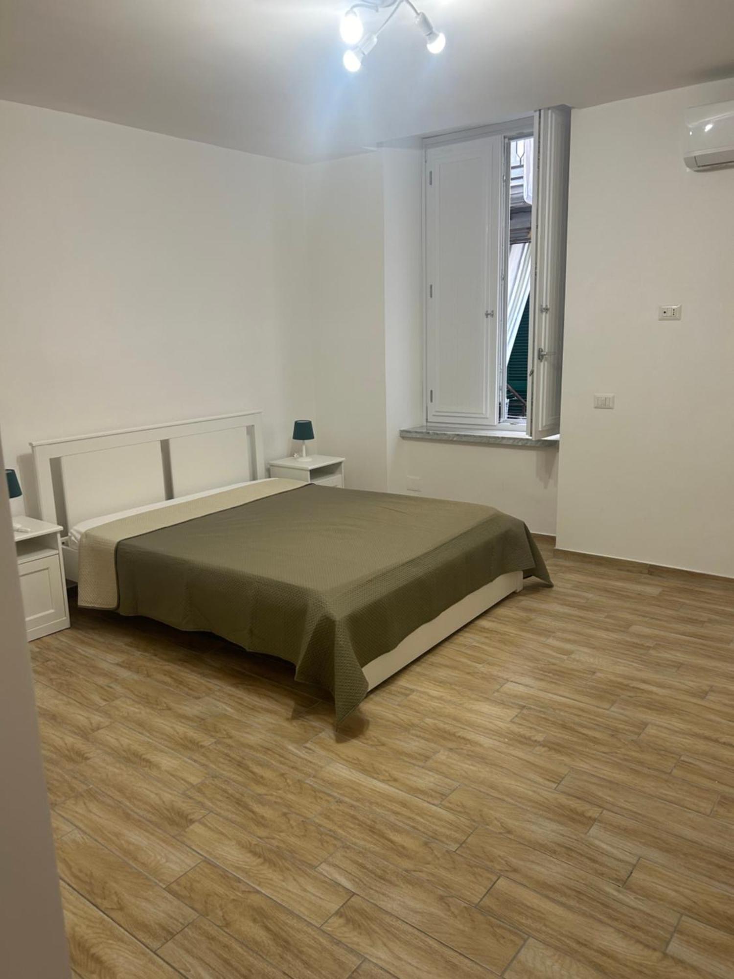 Giordy House Centro Apartment Naples