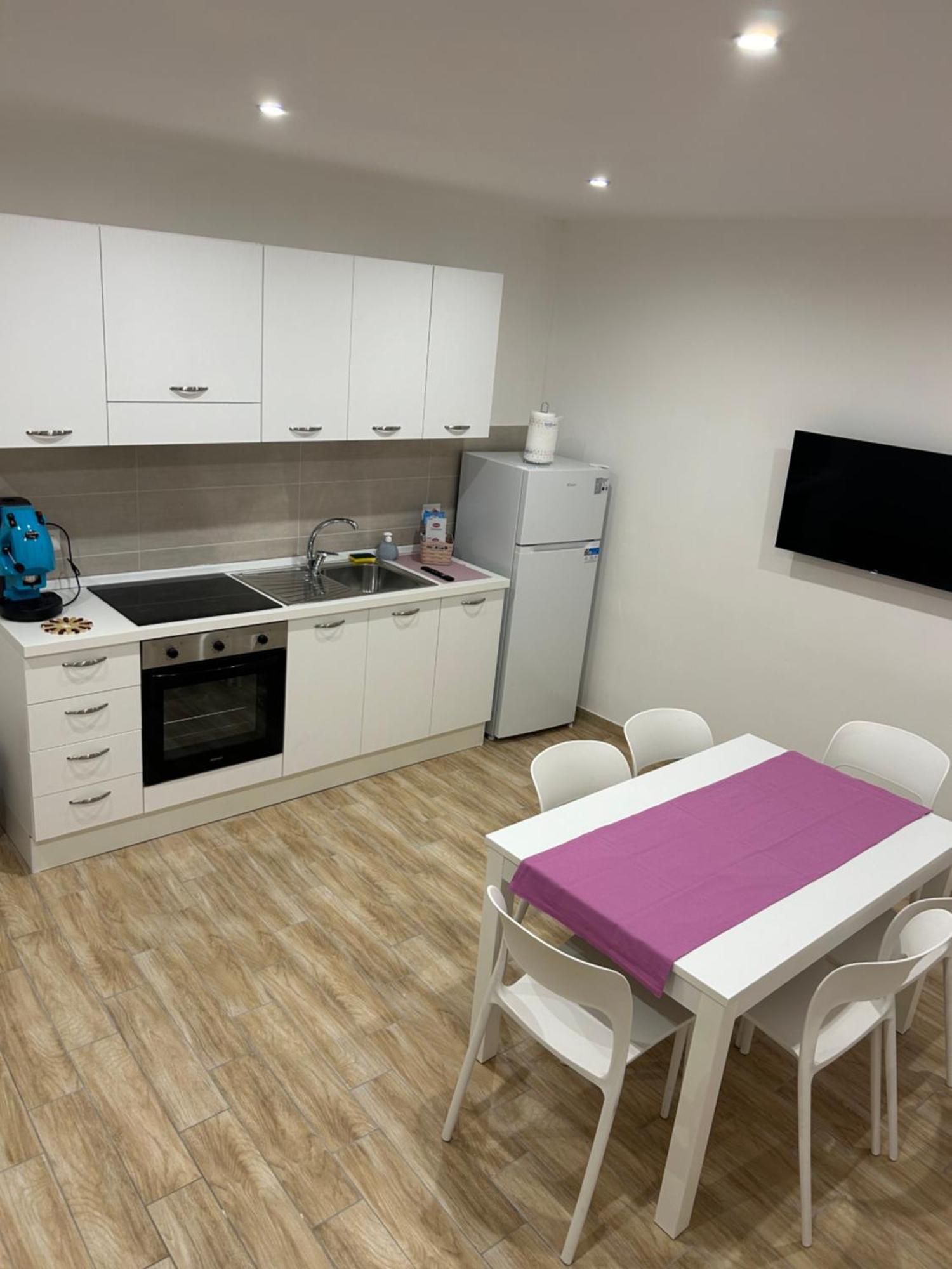 Di Giordy Centro Apartment Naples